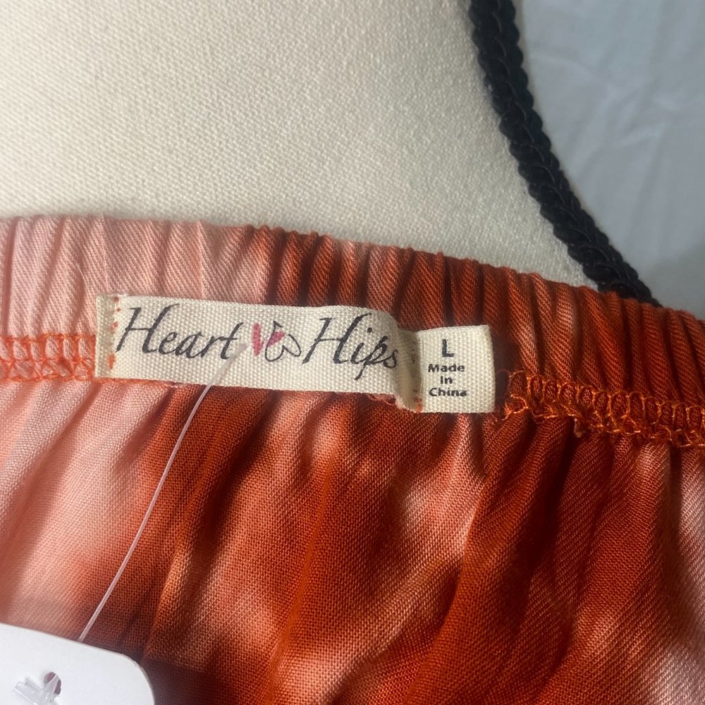 HEART & HIPS TIE-DYE DRESS - Picture 6 of 7